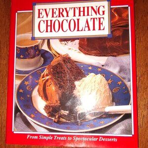 BETTY CROCKER COOKBOOK EVERYTHING CHOCOLATE HARDBACK COVER MINT CONDITION